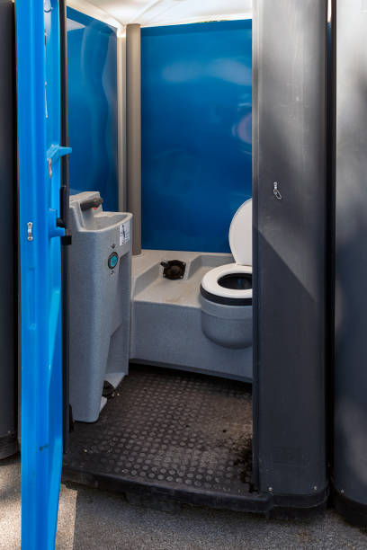 Porta potty rental for outdoor events in Eupora, MS